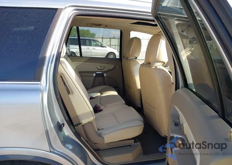 2013 Volvo Xc90 3.2 Platinum from USA, damaged, VIN YV4952CZ9D1634158